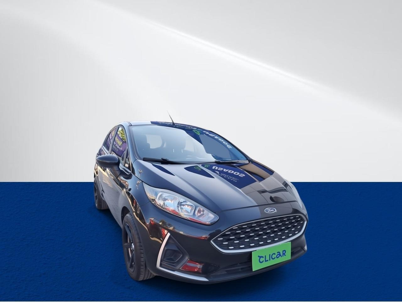 Automovil Ford Fiesta Sedan