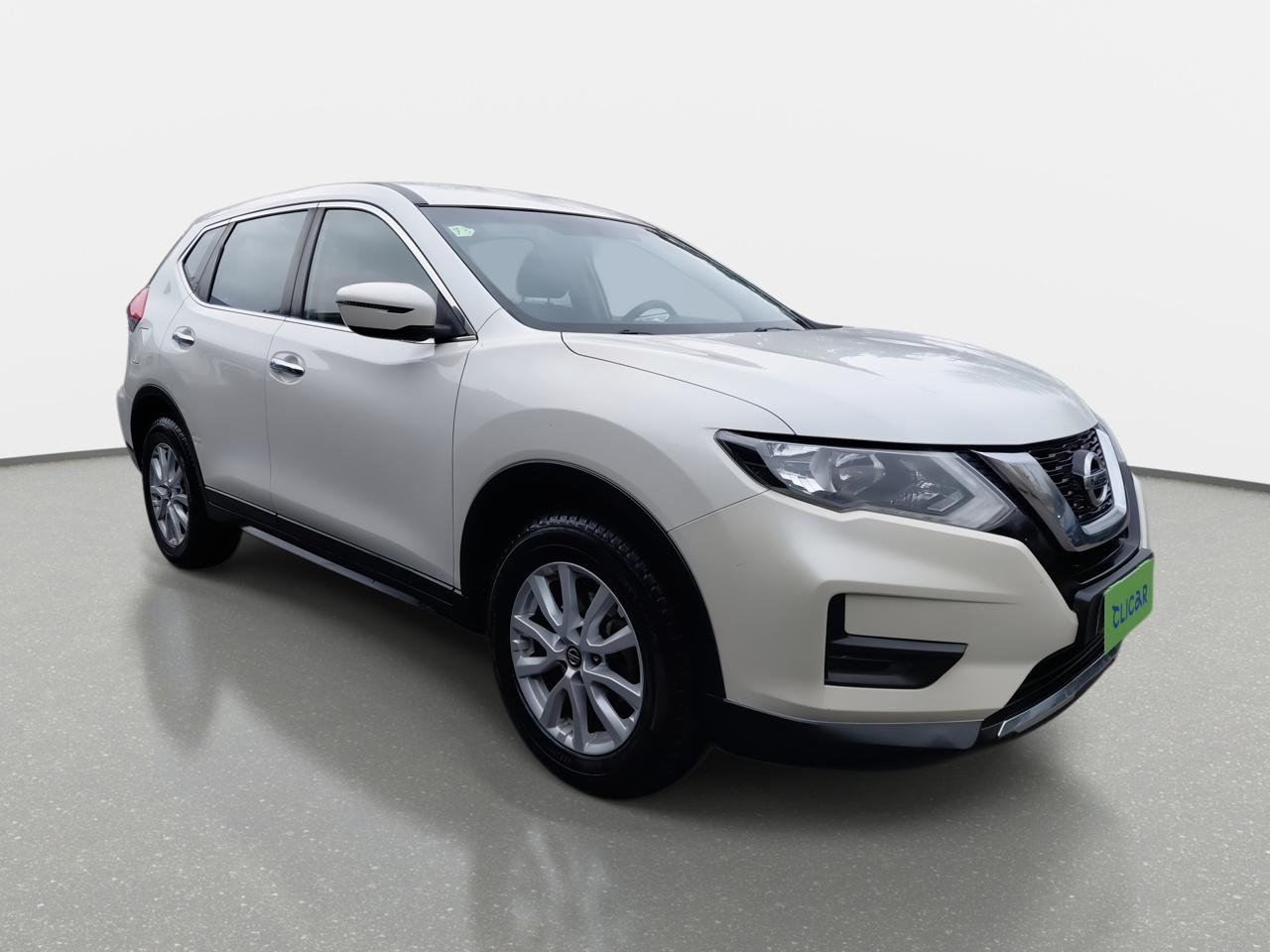 Station Wagon Nissan X-trail