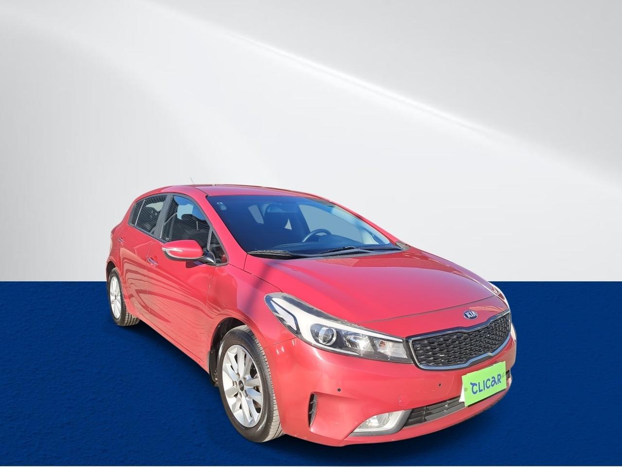 Hatchback Kia Cerato 5