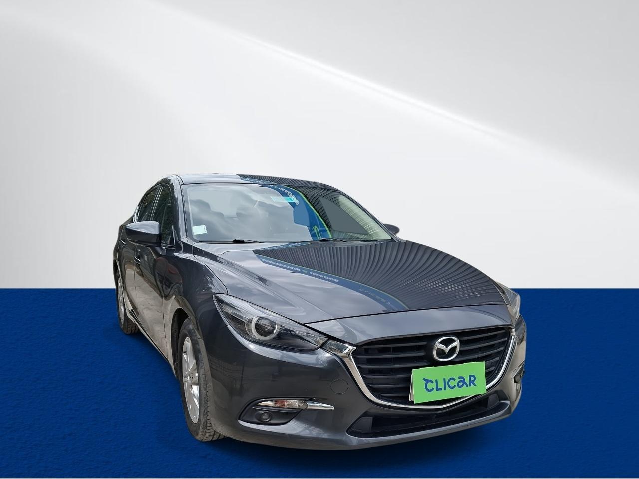 Automovil Mazda 3