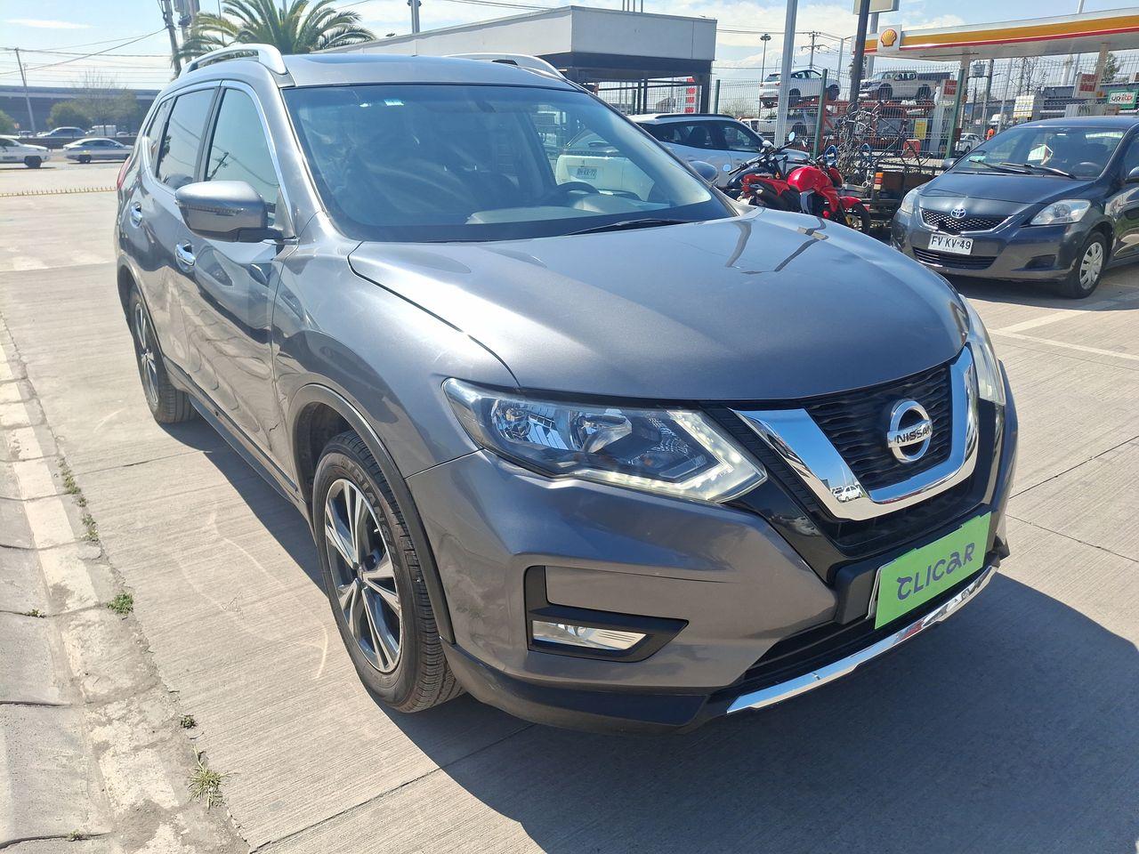 Station Wagon Nissan X-trail