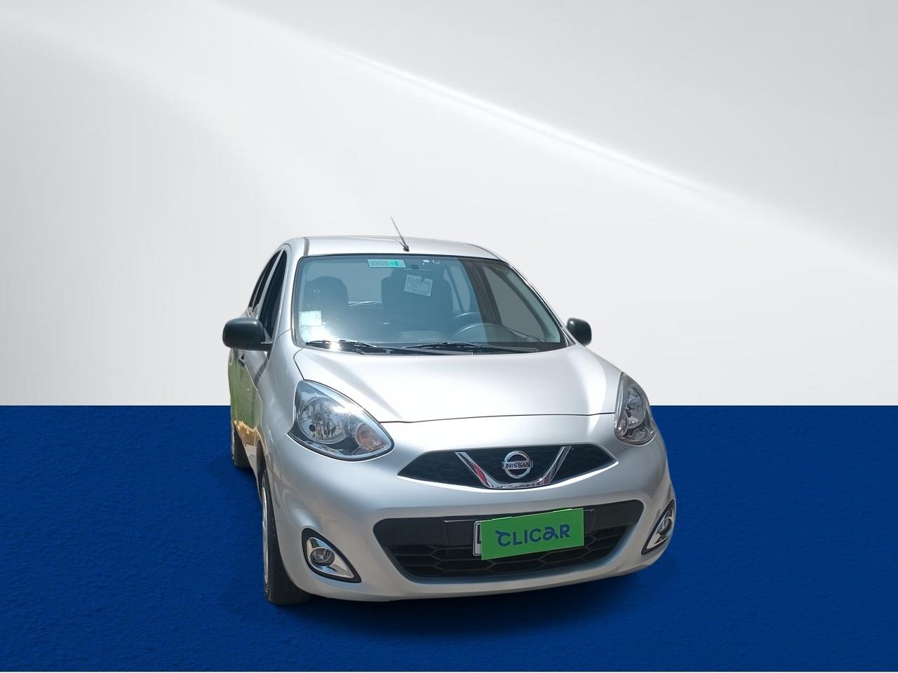 Automovil Nissan March