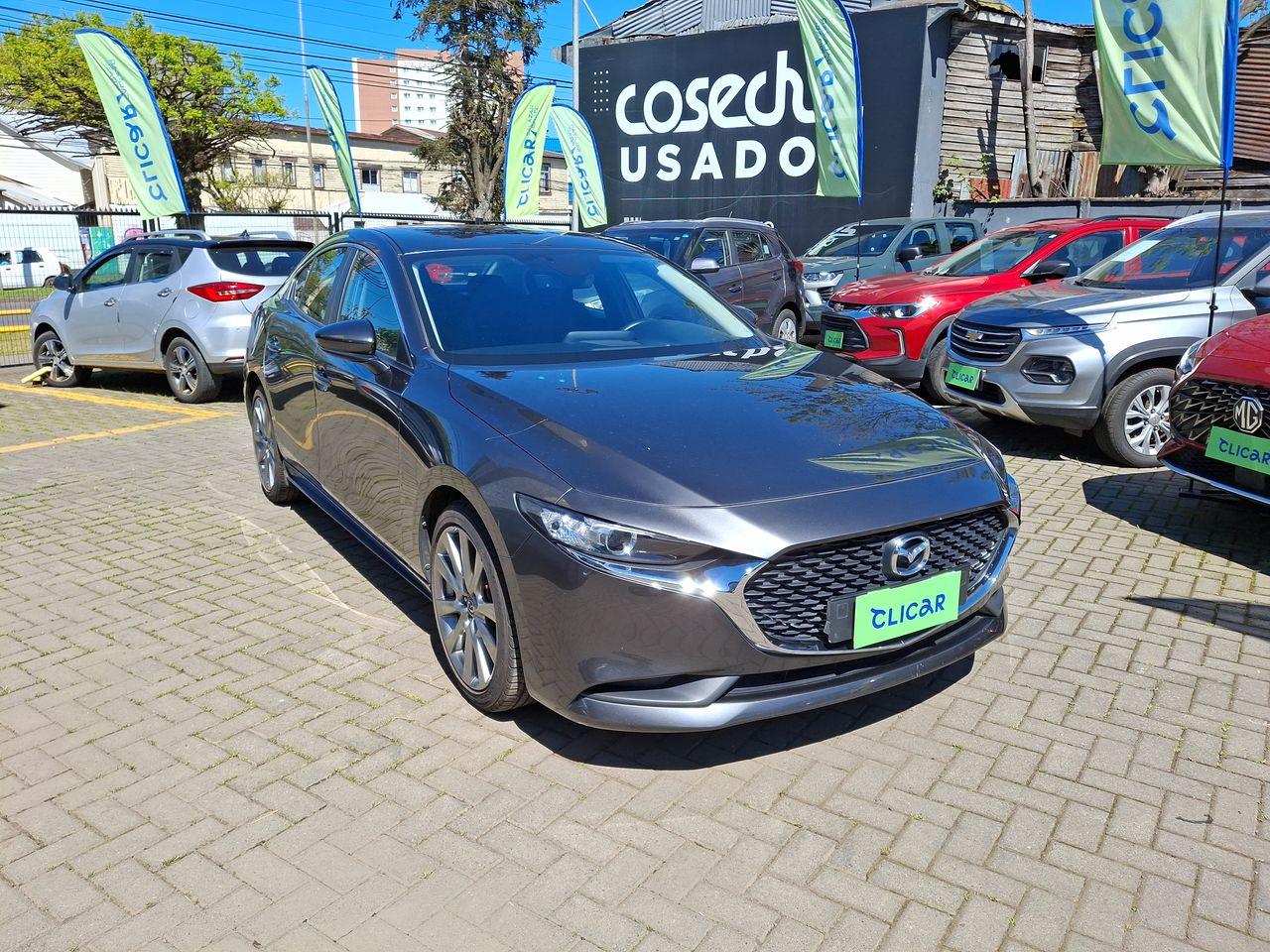 Automovil Mazda 3 Sedan
