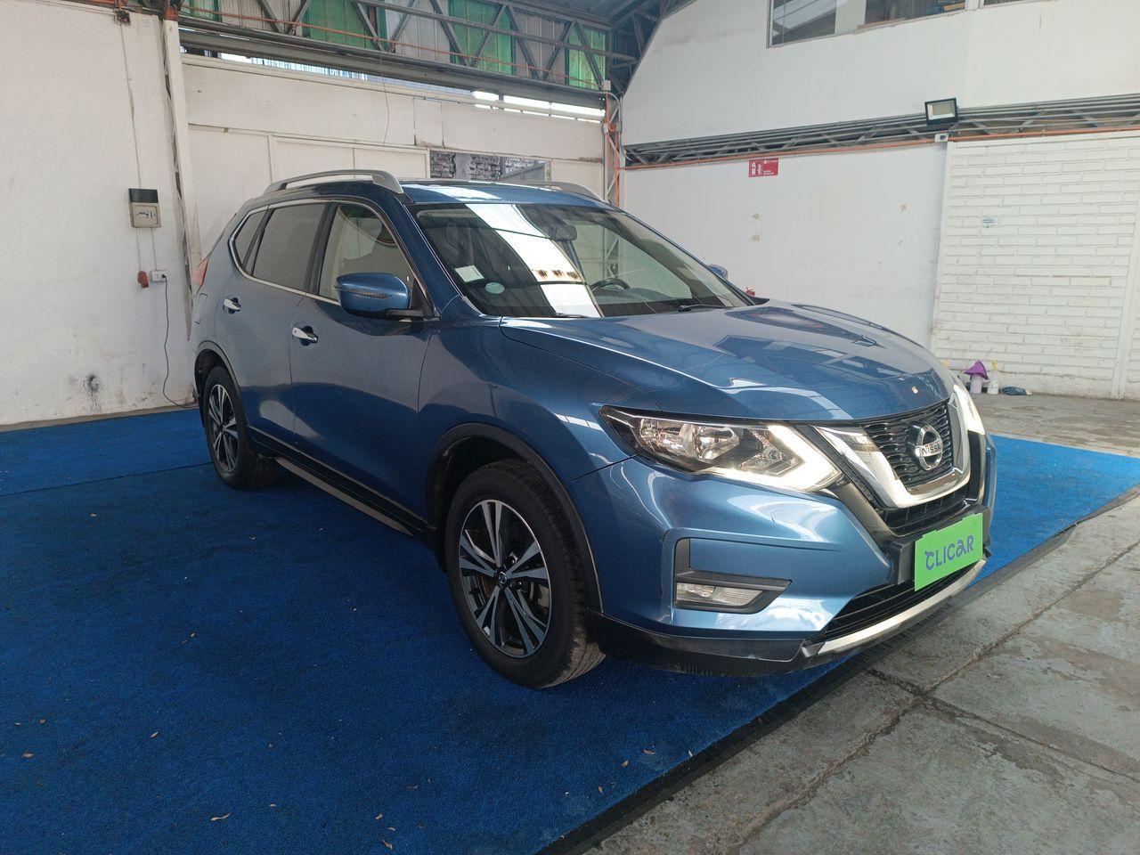 Station Wagon Nissan X-trail