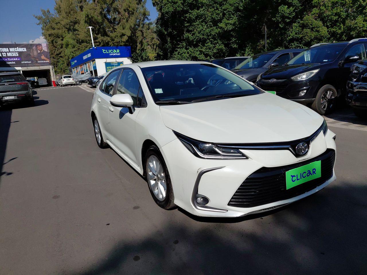 Automovil Toyota Corolla