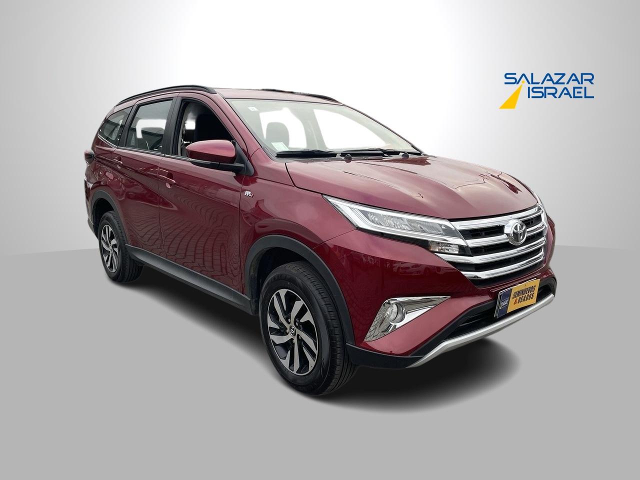 Station Wagon Toyota Rush