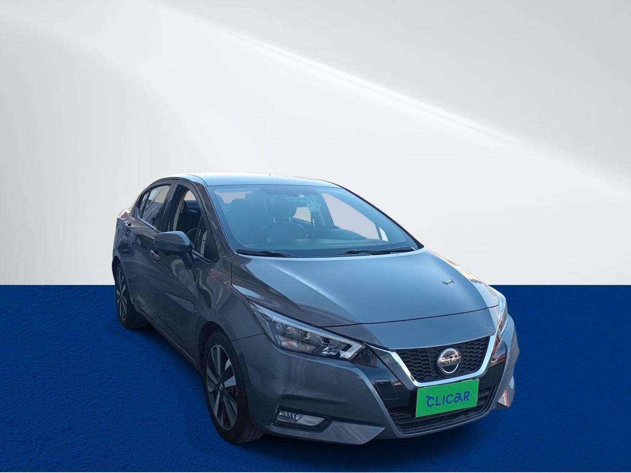 Automovil Nissan Versa