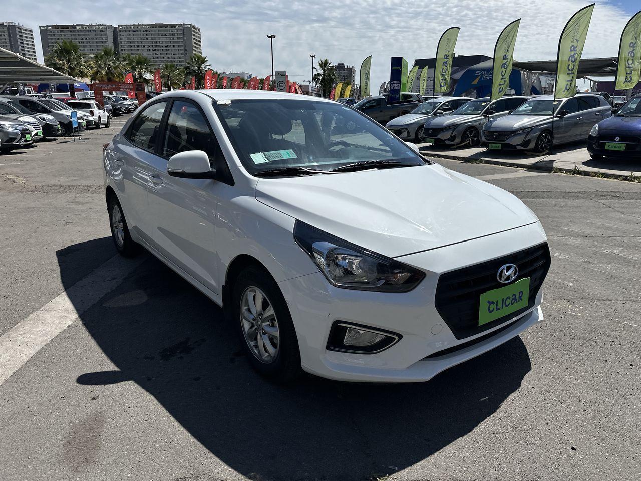 Automovil Hyundai Verna