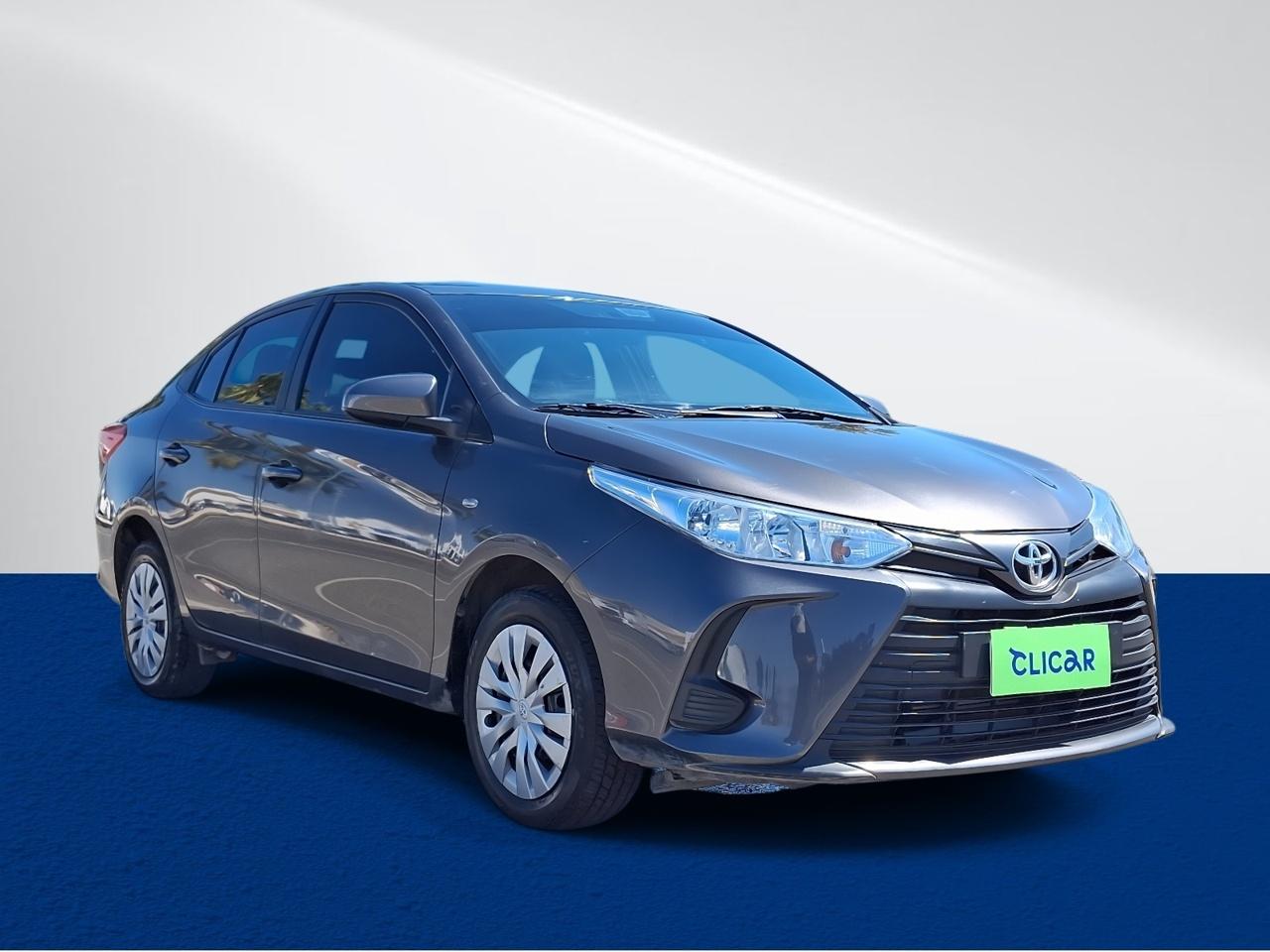 Automovil Toyota Yaris