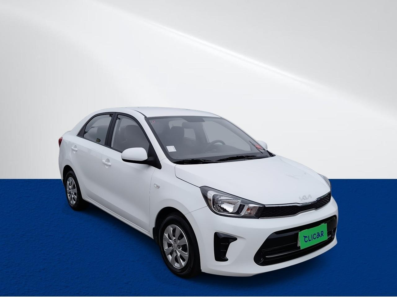 Automovil Kia Soluto