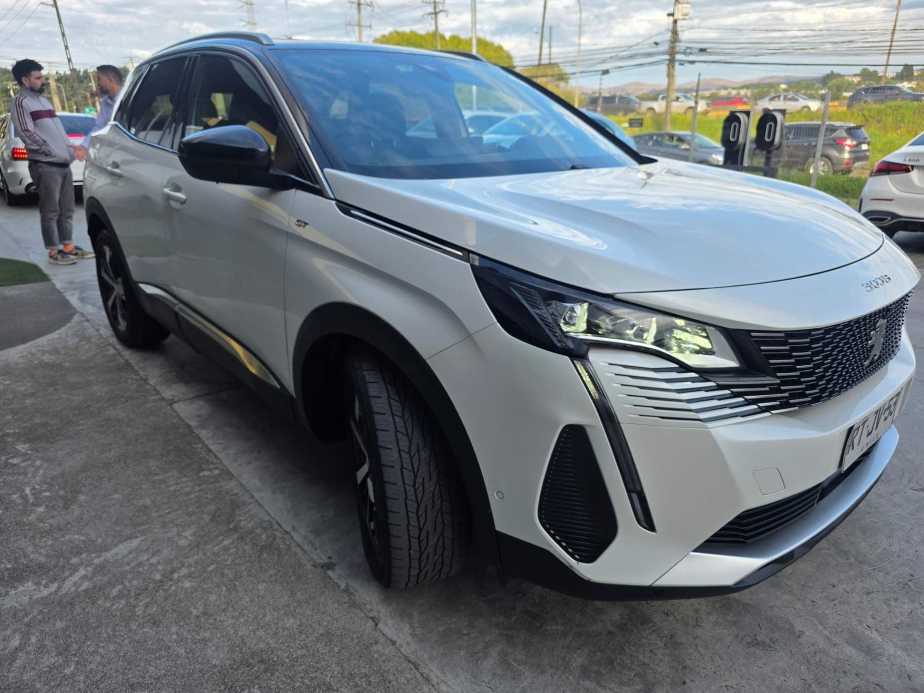 Station Wagon Peugeot 3008