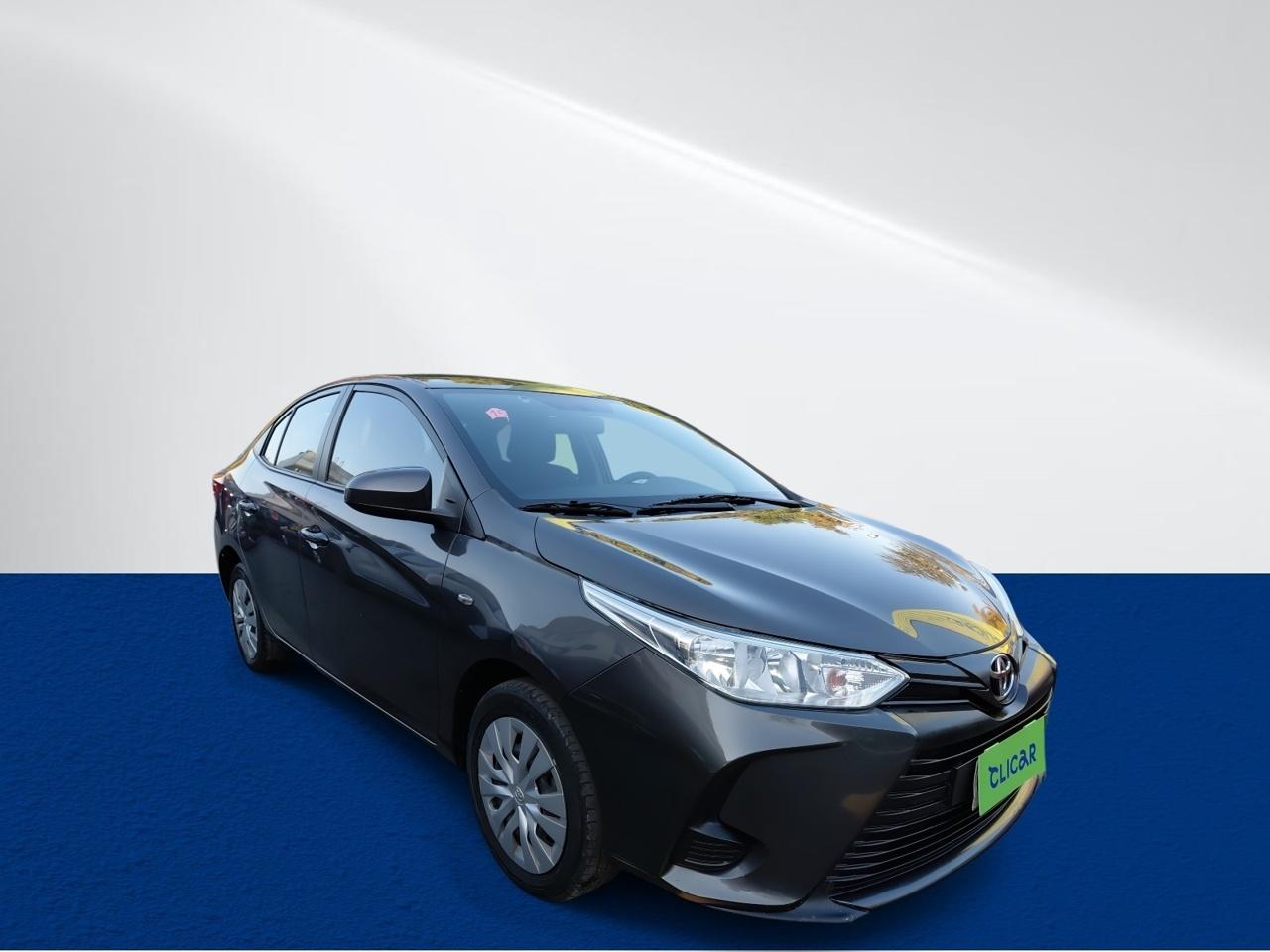 Automovil Toyota Yaris