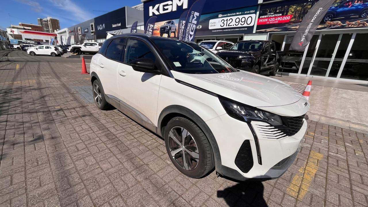 Station Wagon Peugeot 3008