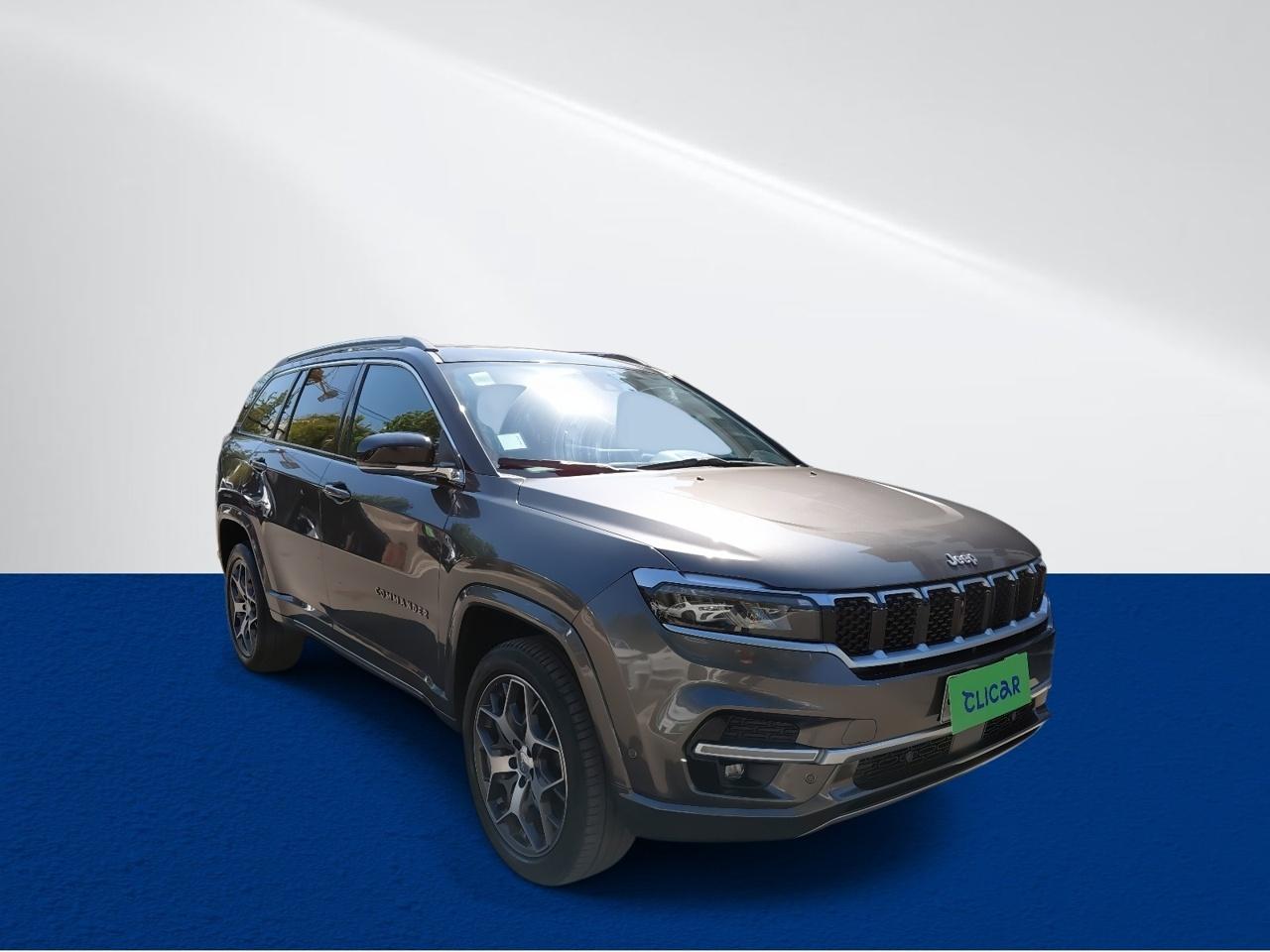 Station Wagon Jeep Commander