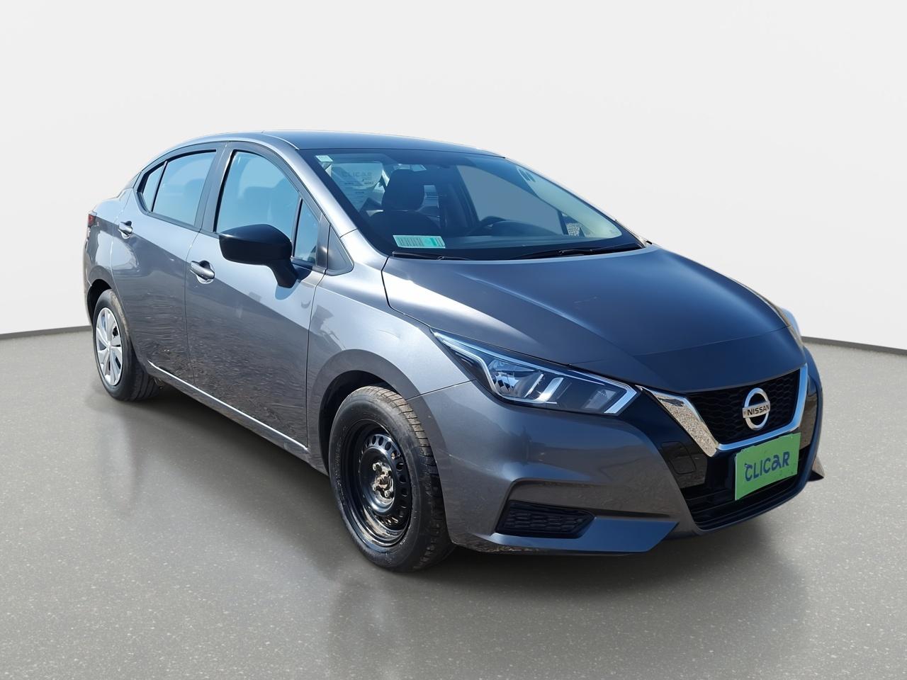 Automovil Nissan Versa