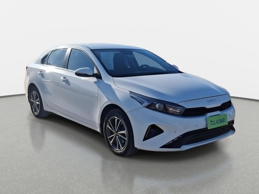 Automovil Kia Cerato