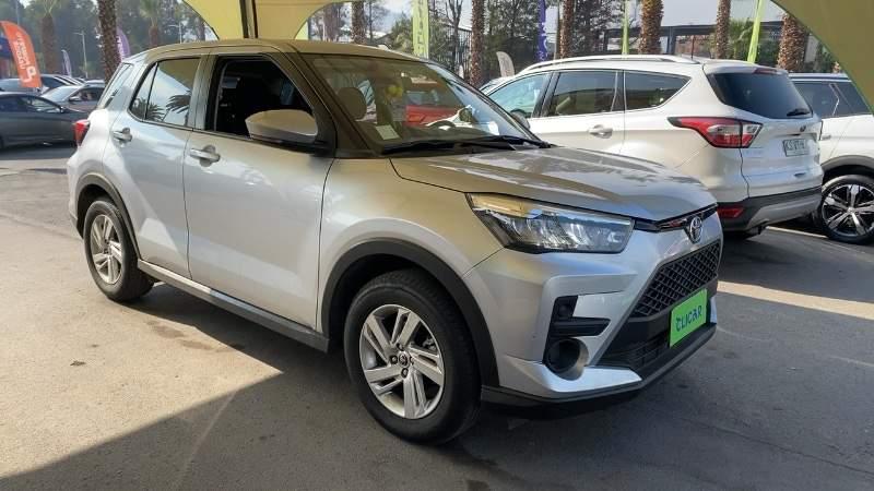 Suv Toyota Raize