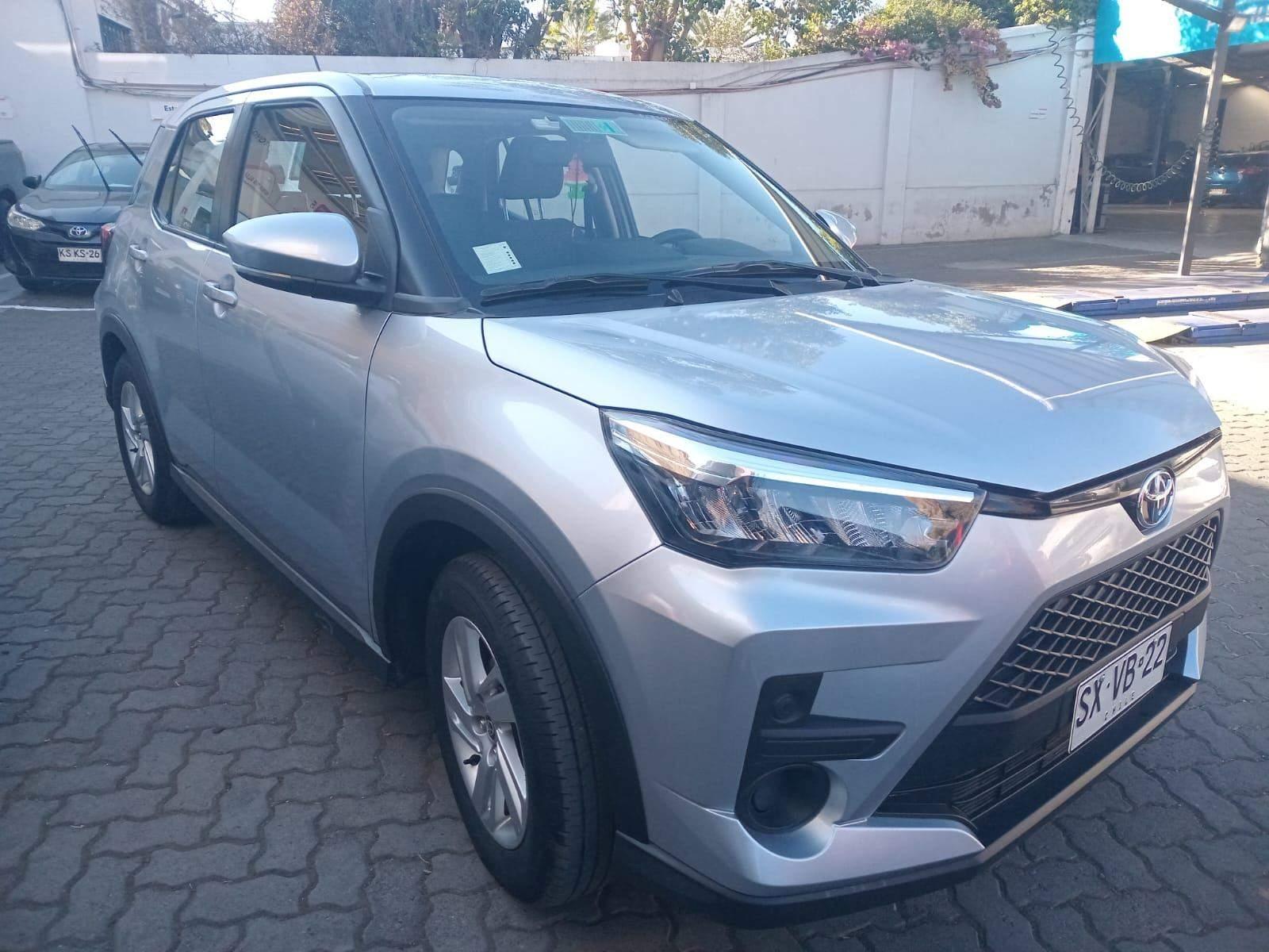 Suv Toyota Raize