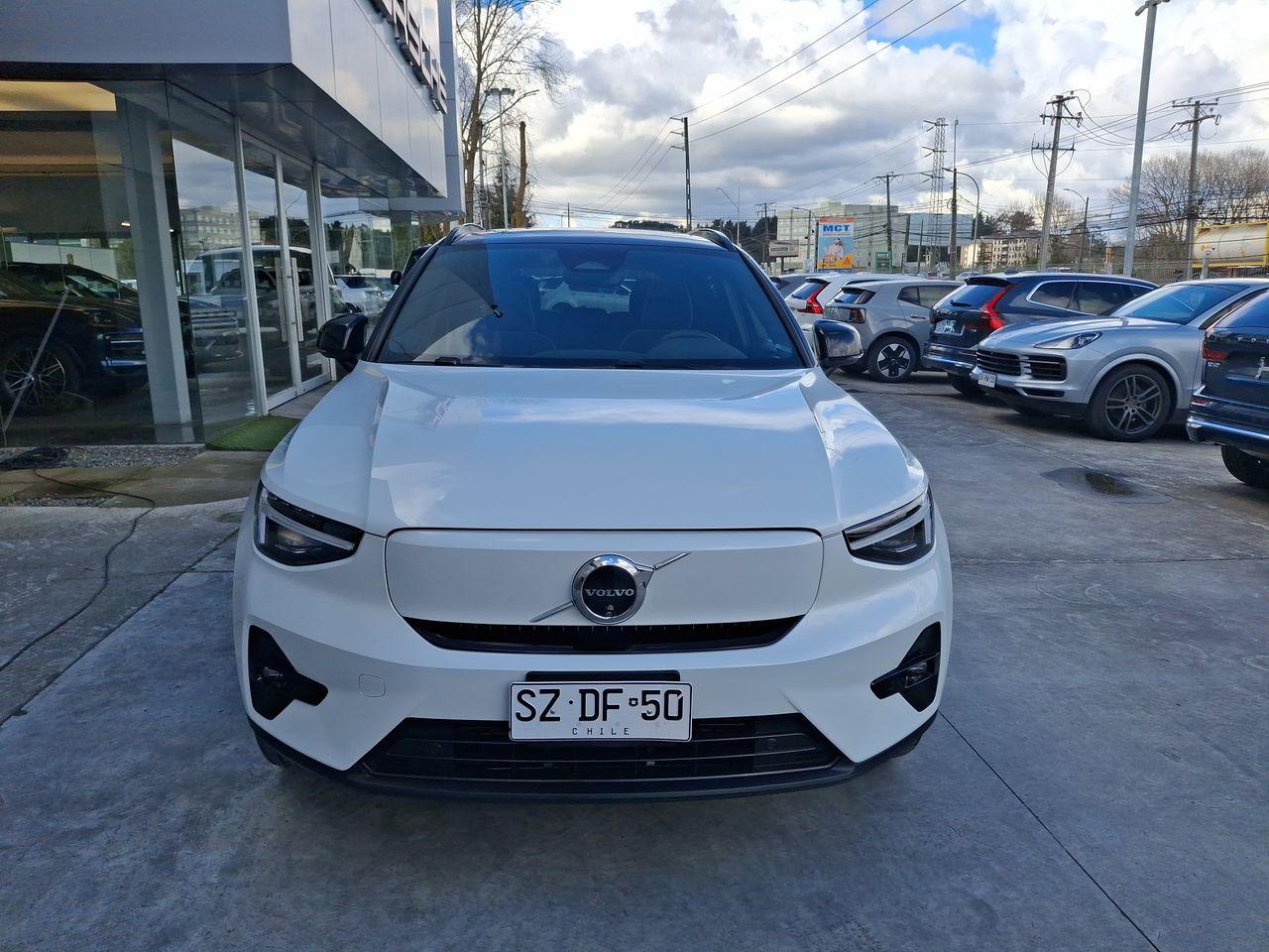 Station Wagon Volvo Xc40