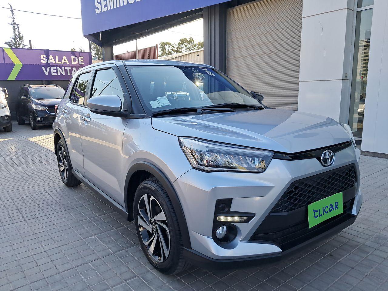 Station Wagon Toyota Raize