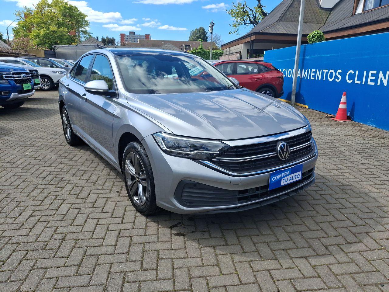 Automovil Volkswagen Jetta