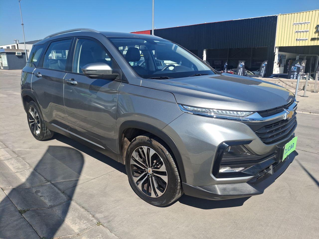 Station Wagon Chevrolet Captiva