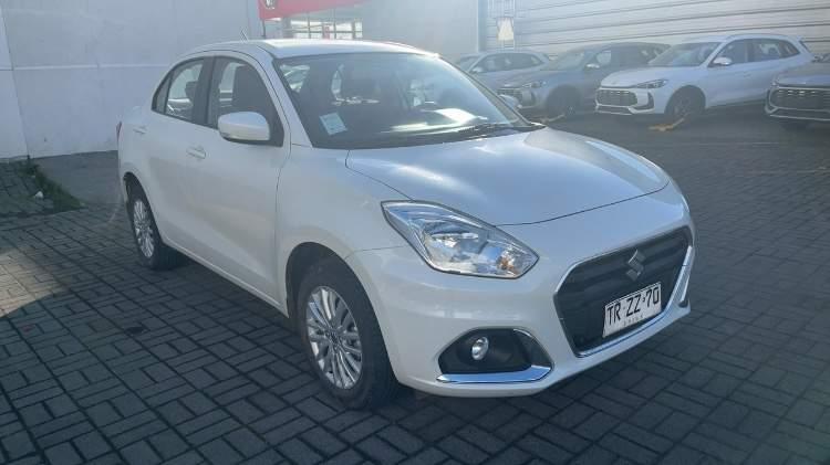 Automovil Suzuki Dzire