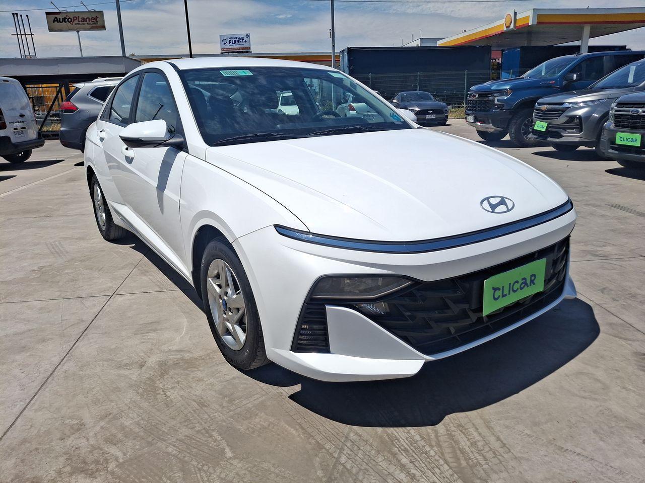 Automovil Hyundai Accent