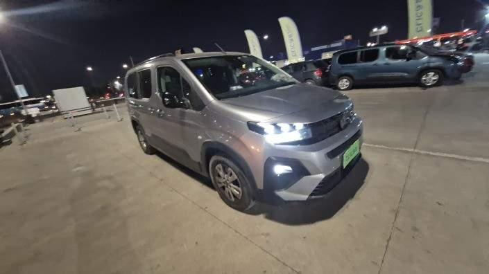 Suv Peugeot Rifter