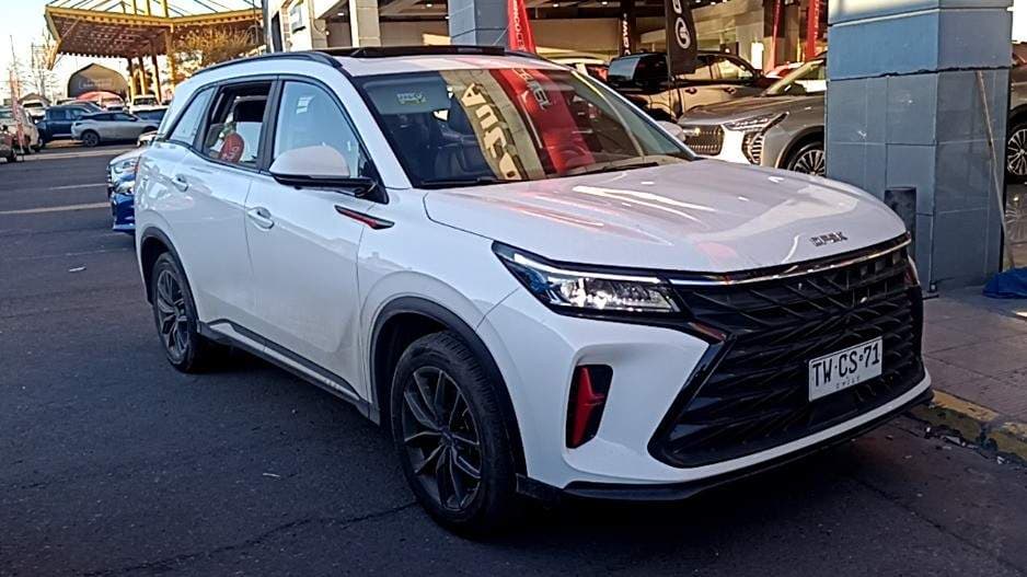 Suv Dfsk 600