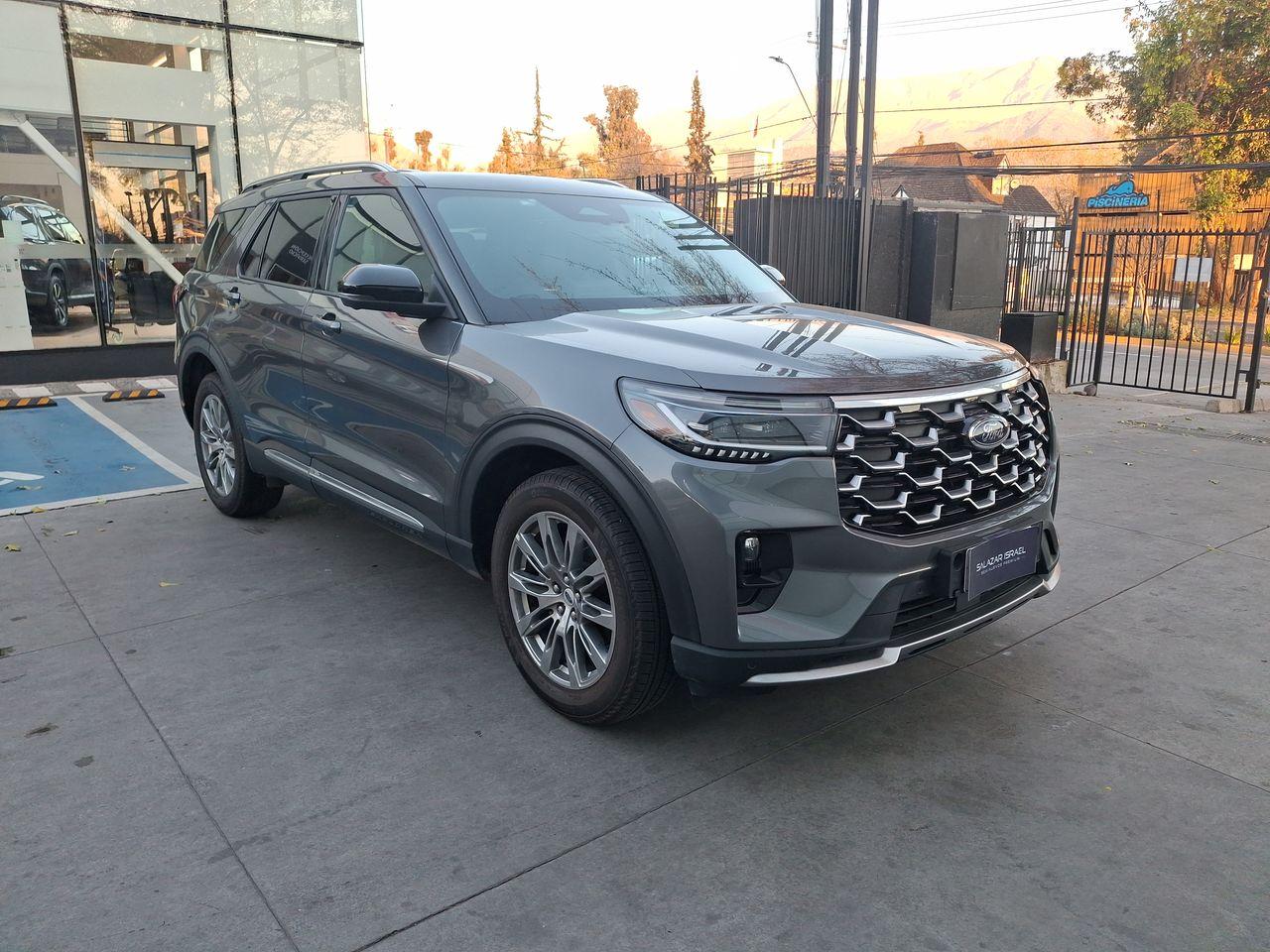 Station Wagon Ford Explorer