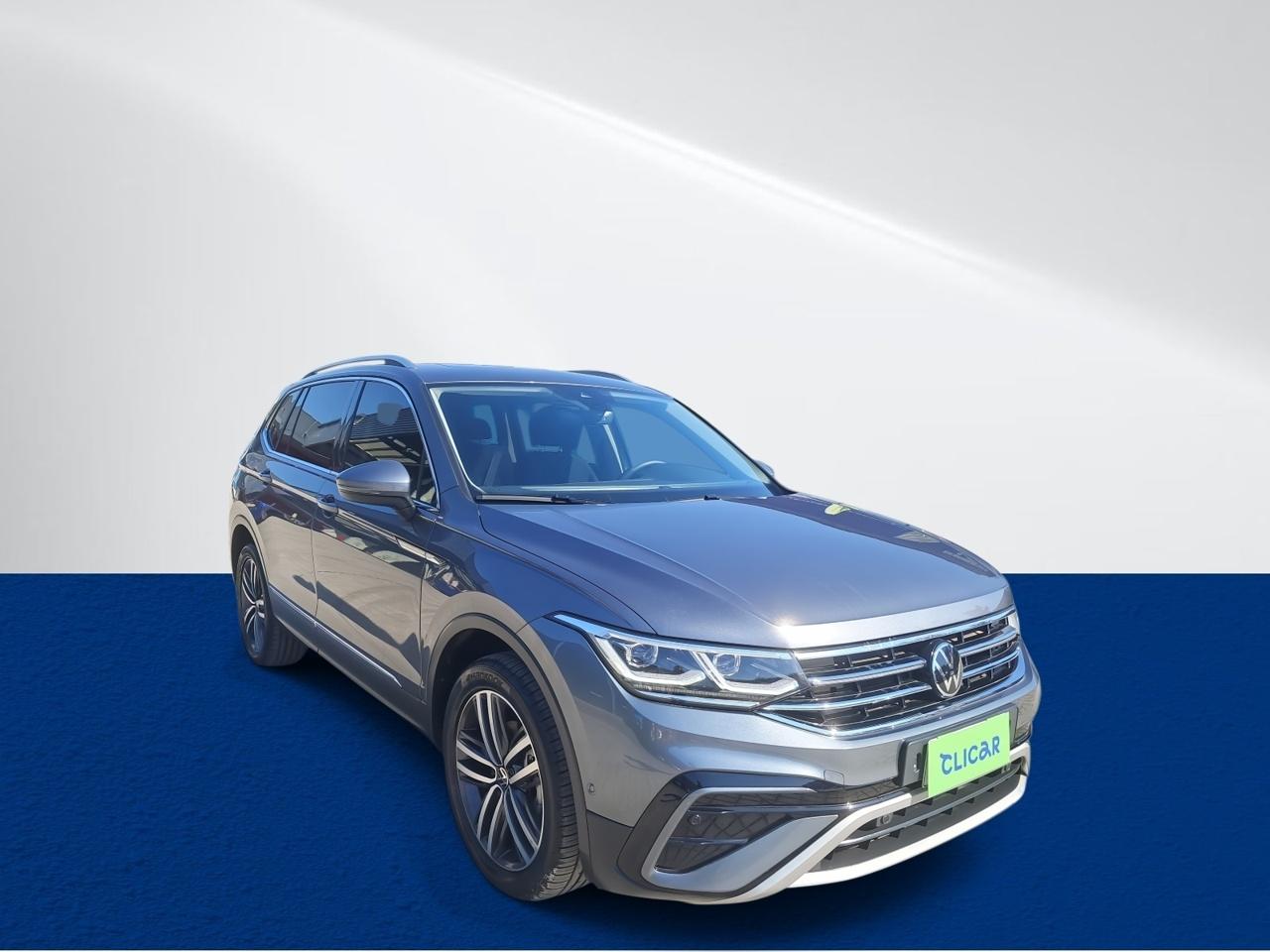 Station Wagon Volkswagen Tiguan