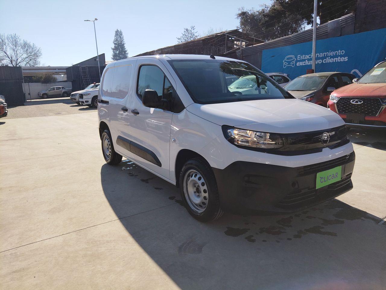 Furgon Opel Combo