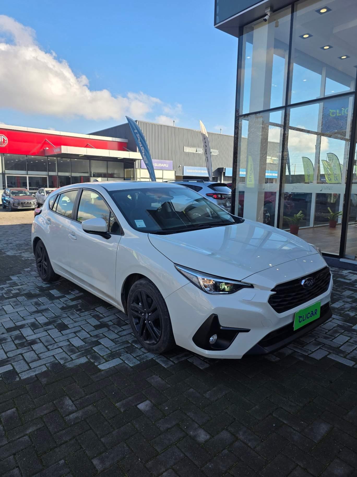 Hatchback Subaru Impreza