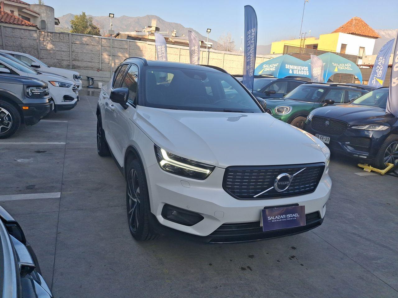 Station Wagon Volvo Xc40
