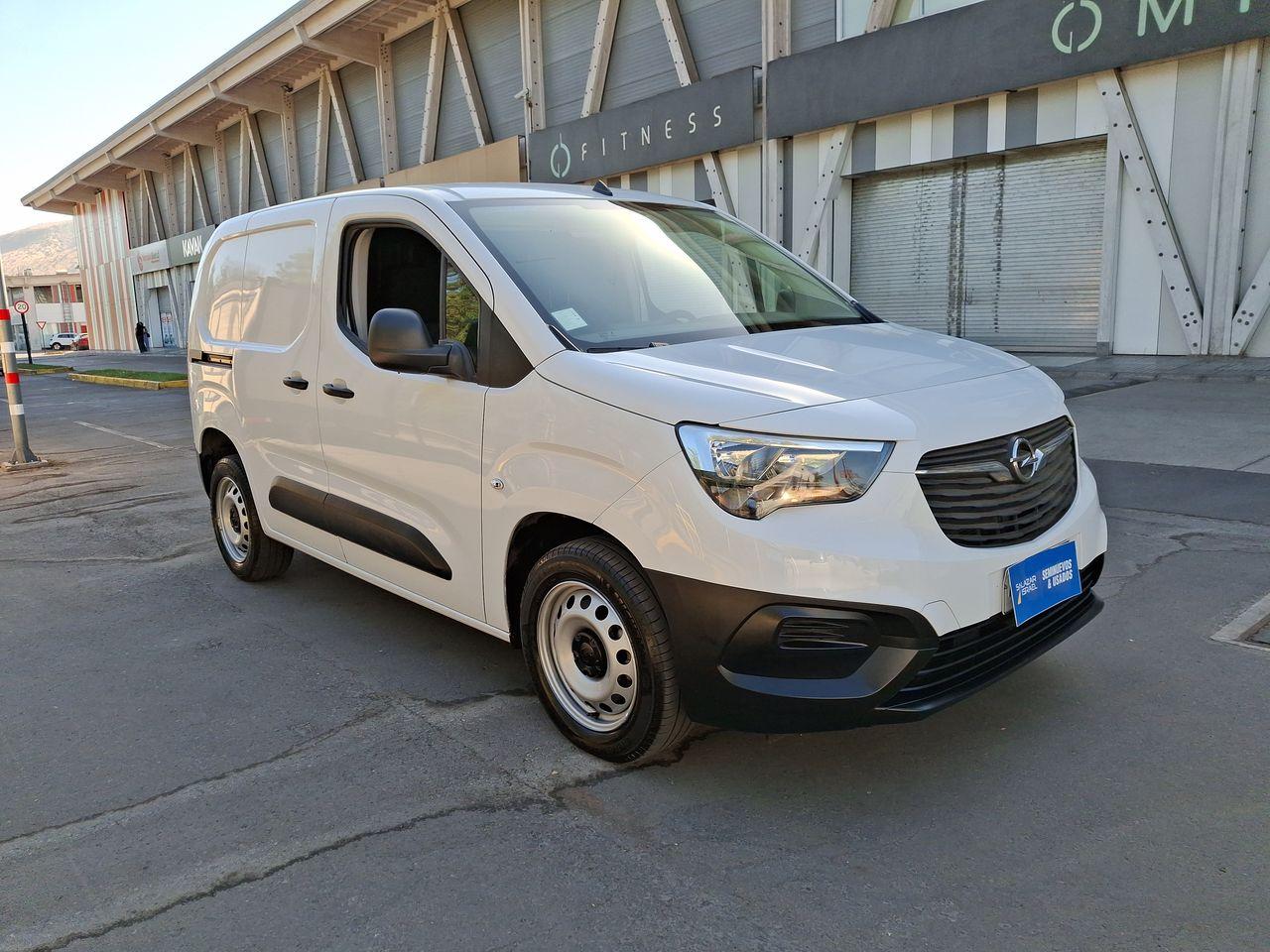 Furgon Opel Combo