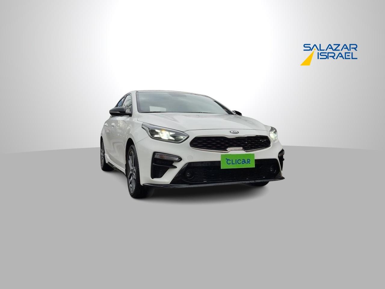 Automovil Kia Cerato 5