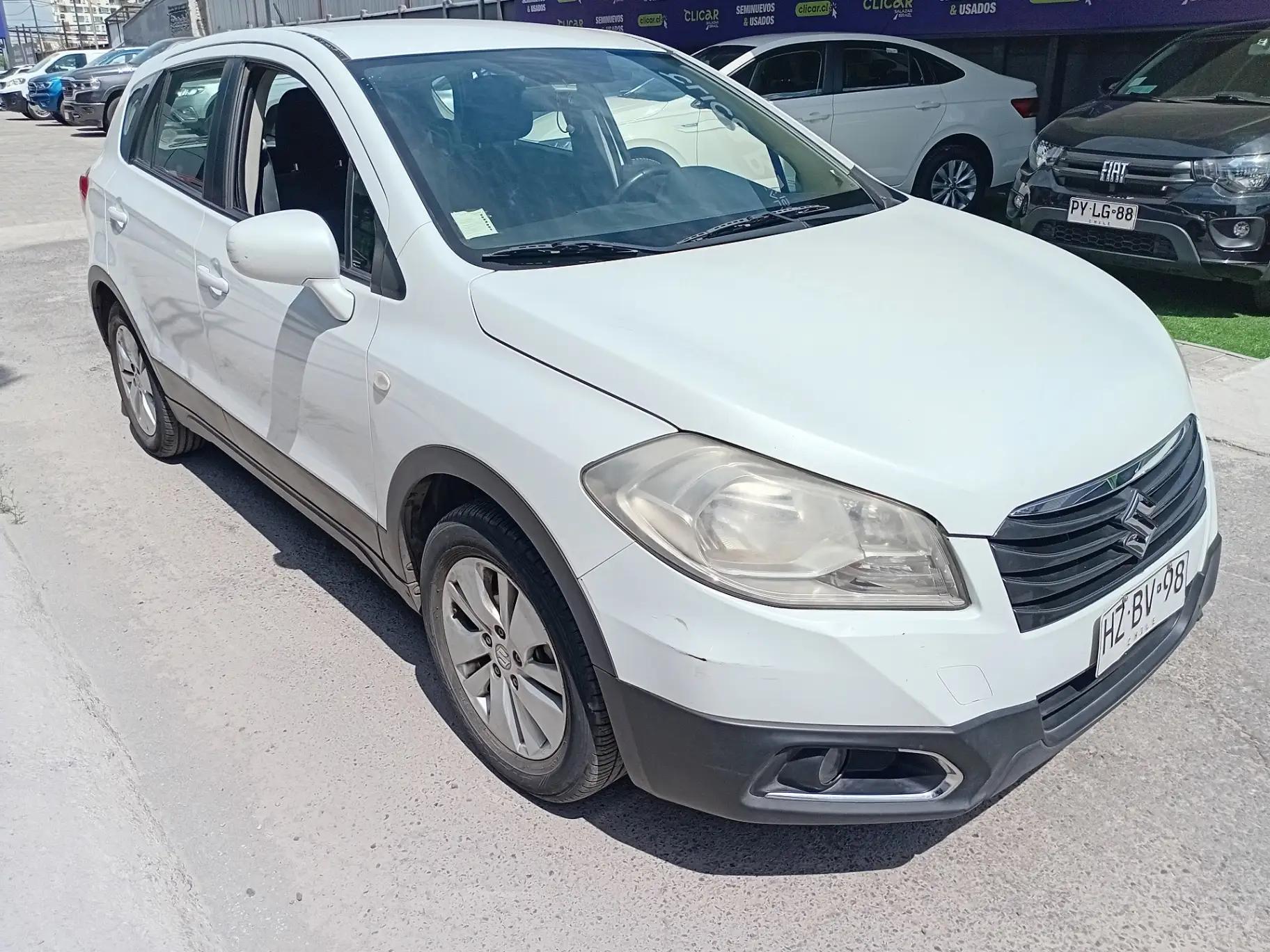 Suv Suzuki S-cross